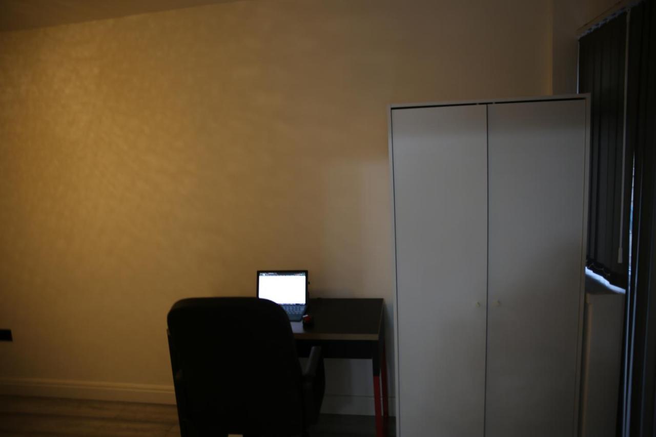 Rostron House Hotell Manchester Eksteriør bilde