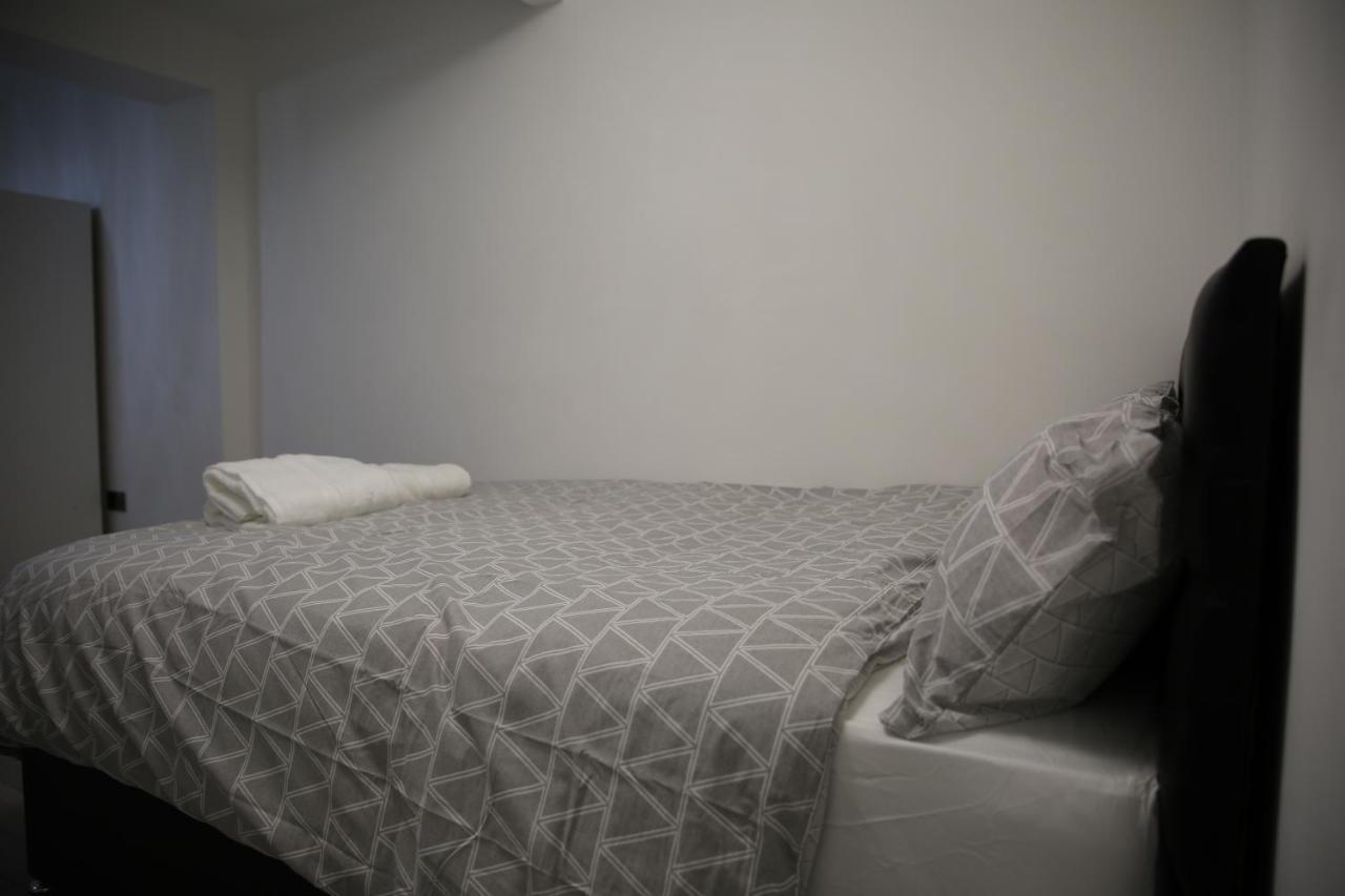 Rostron House Hotell Manchester Eksteriør bilde